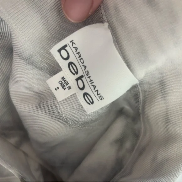 Bebe Stylish Gray and White Women's Skirt & Akira black pencil skirt - Picture 5 of 7